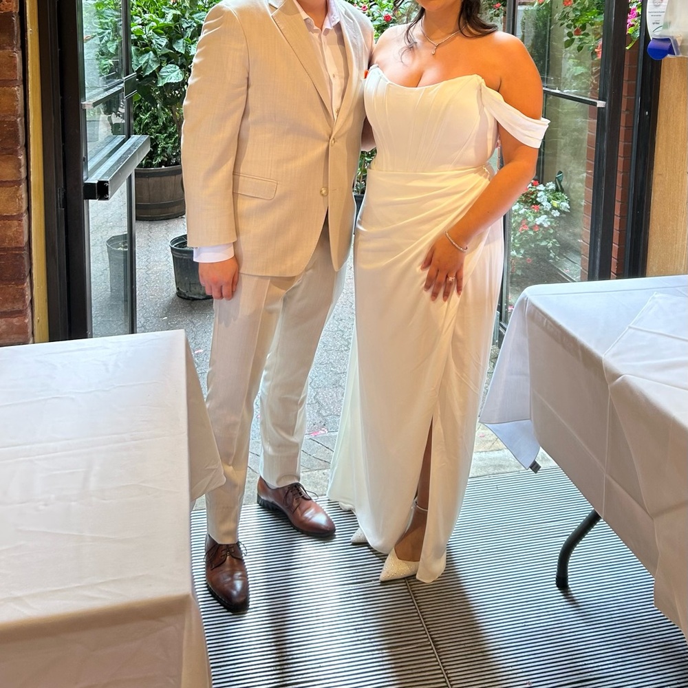 Wedding dress